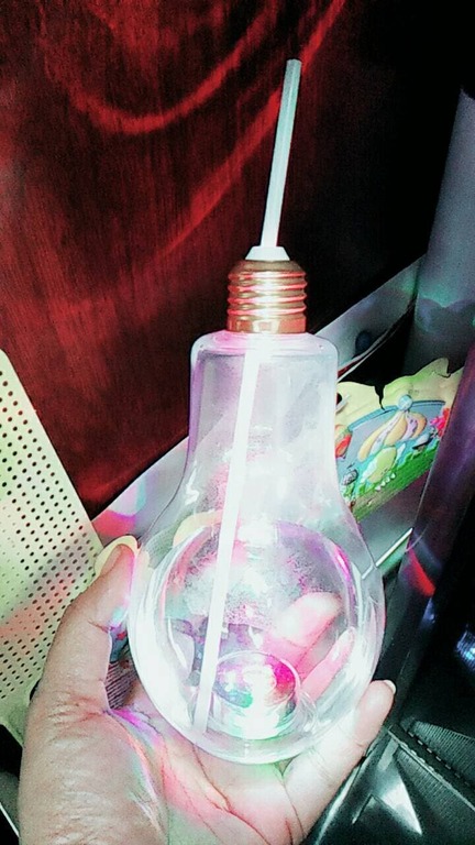 LED Party Bottle ขวดพลาสติก ทรงหลอดไฟ มีไฟ เปลี่ยนสีได้ 3 สี