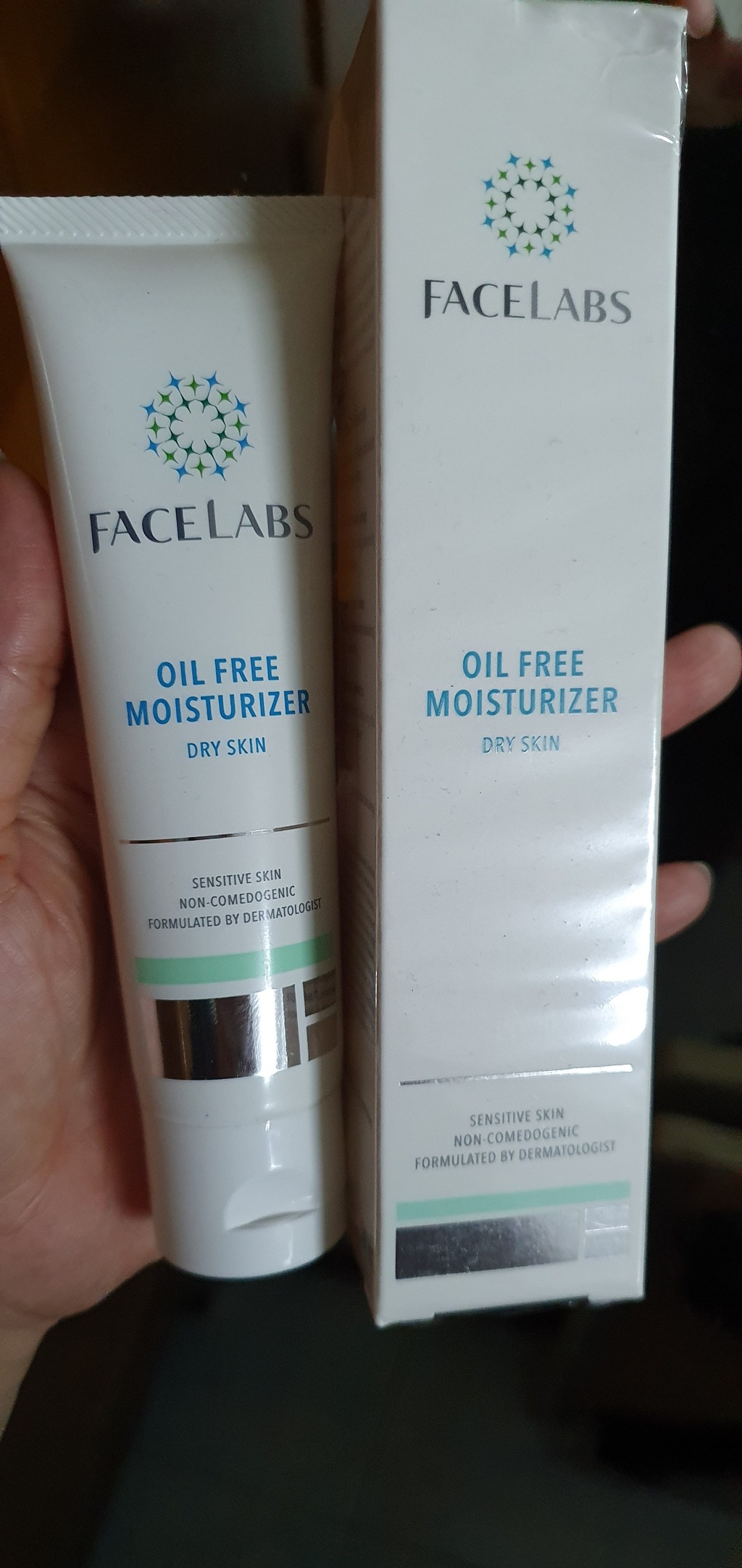 FACELABS Oil Free Moisturizer Dry Skin รีวิว